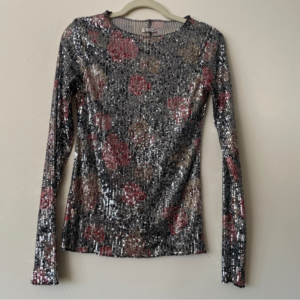FREE PEOPLE Intimately Gold Rush Top
Sequins Floral whimsigoth witchy glam NYE - Picture 8 of 11
